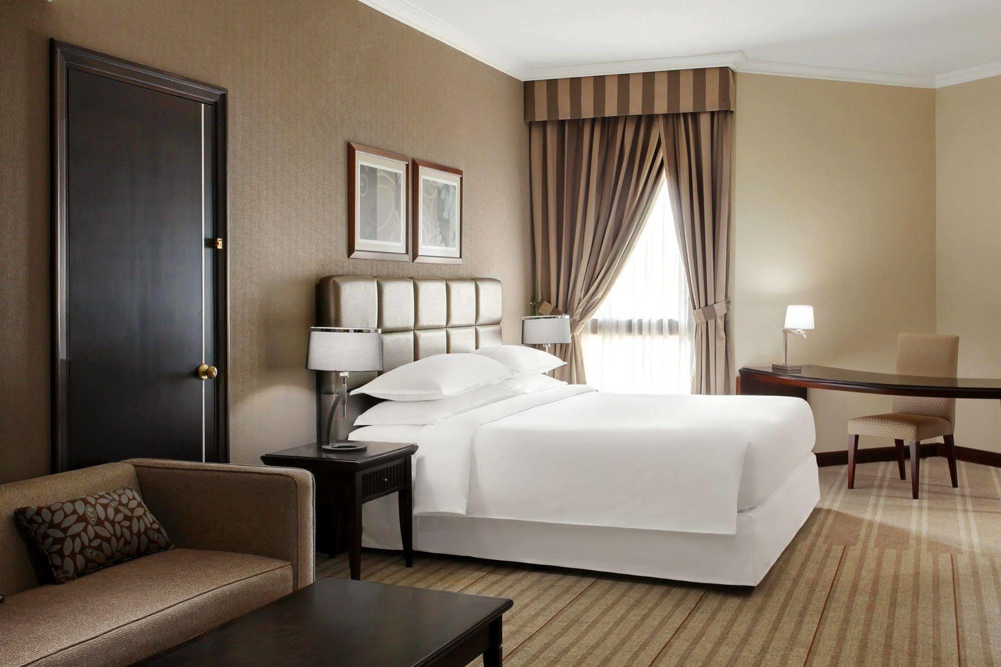 Sheraton Riyadh Hotel & Towers Εξωτερικό φωτογραφία